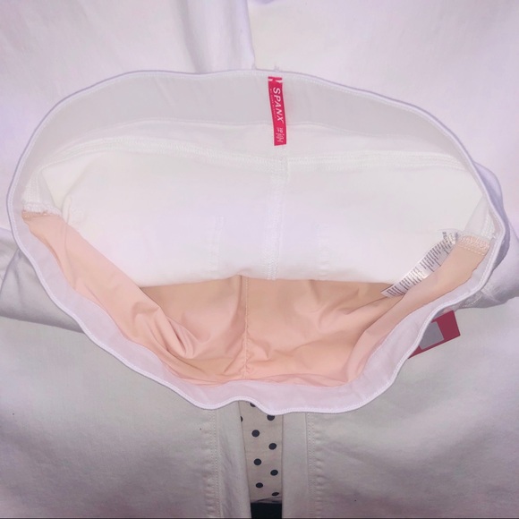 SPANX High Waist Cropped Pull-On Flare Jeans - Picture 14 of 16